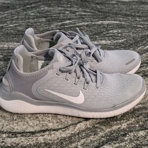 Nike Men's Free RN